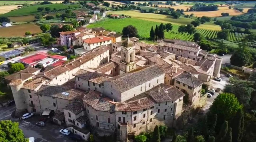 Antica Dimora Vicolo Del Tempio Hotel Spina Exterior photo